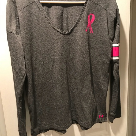 🌺trade only @aroncynthia Under Armor Breast Cancer Long Sleeve T-Shirt - Picture 2 of 4